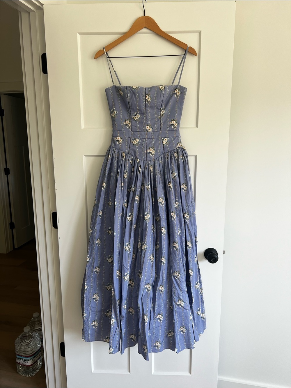 House of CB YSABELLA
Blue Daisy Print Stretch Cotton Midi Sundress